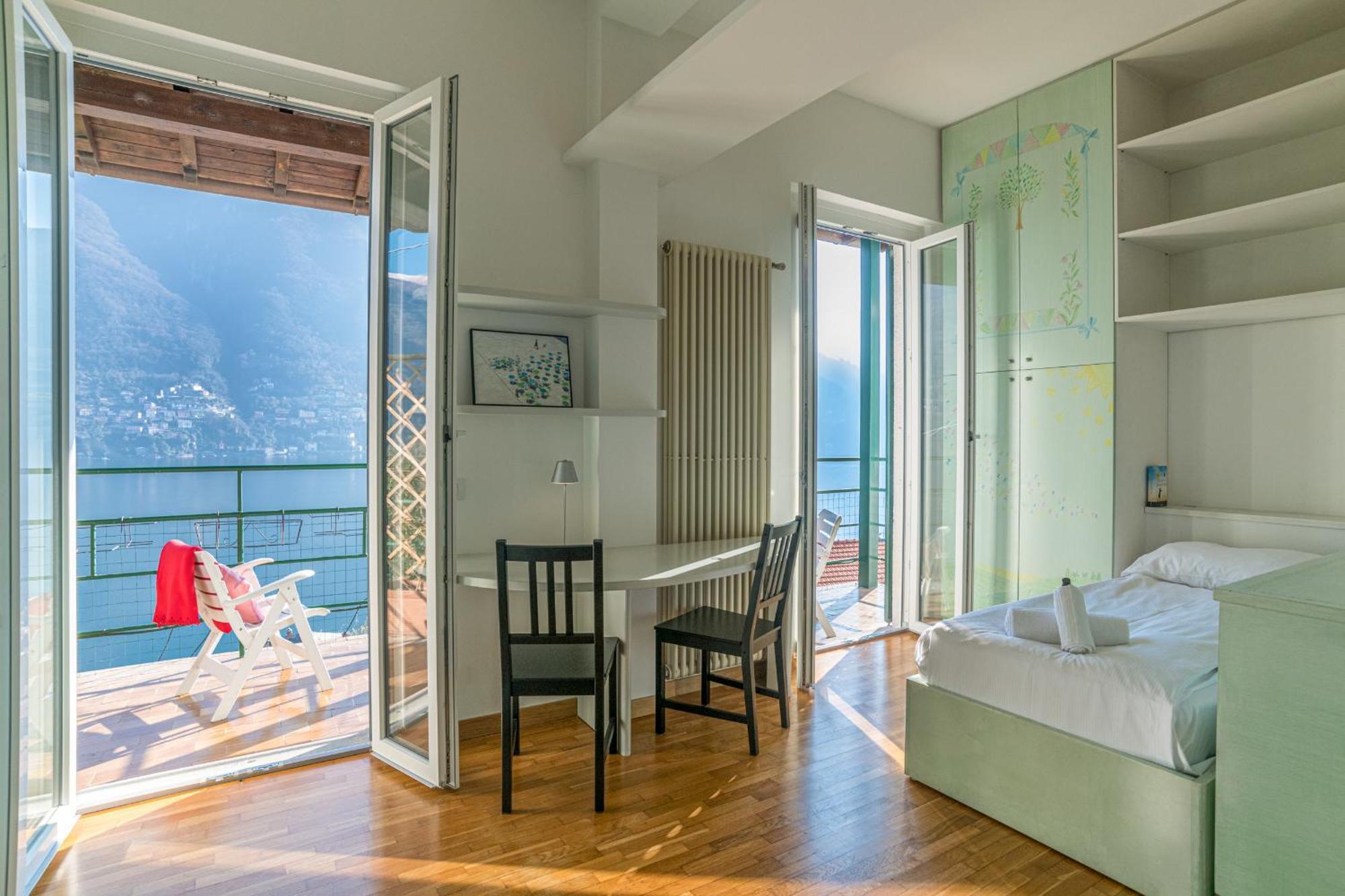 Casa Bambu - Splendida Vista Lago E Posto Auto Laglio Extérieur photo