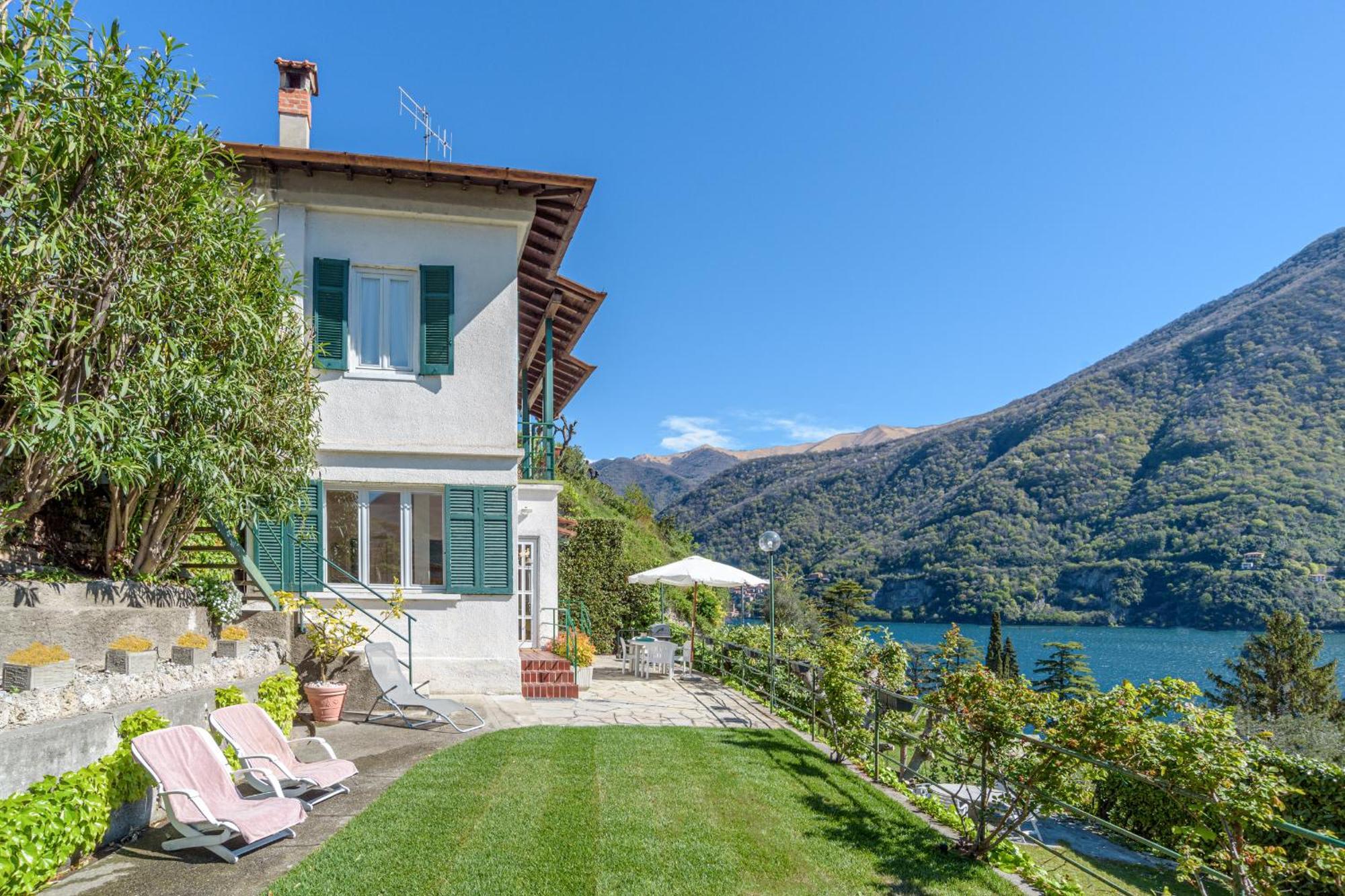 Casa Bambu - Splendida Vista Lago E Posto Auto Laglio Extérieur photo