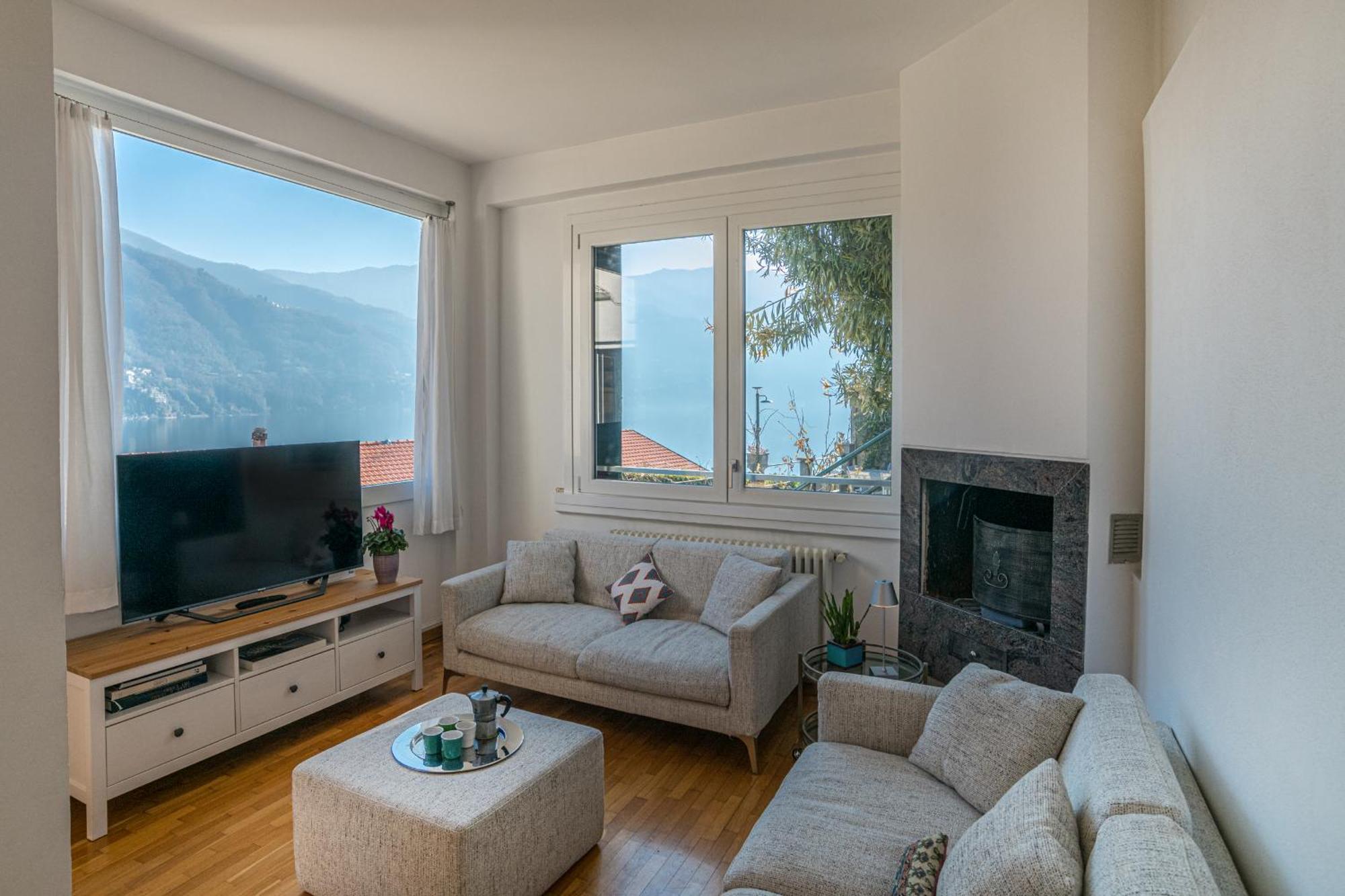 Casa Bambu - Splendida Vista Lago E Posto Auto Laglio Extérieur photo